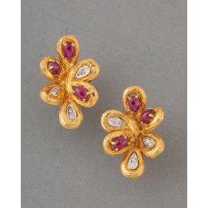 Vintage Gold And Precious Stones Earrings