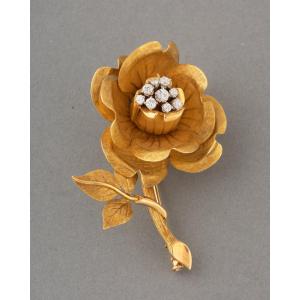 Vintage French Flower Brooch In Gold And Diamonds
