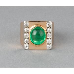 Retro Tank Ring In 4 Carat Diamond And Emerald Gold