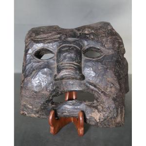Anthropomorphic Mask With Angry Or Grimacing Face - Nepal, 19th-early 20th Century