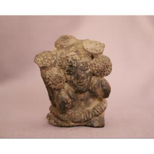 Terracotta Head Of A Female Goddess - India, Maurya Empire, 3rd-2nd Century Bc