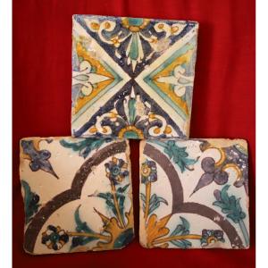 Three Tiles With Polychrome Floral Decoration - North Africa, Maghreb, 18th-19th Century