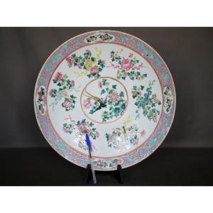 Important Chinese Porcelain Dish - 19th Century, Probably Guangxu Period