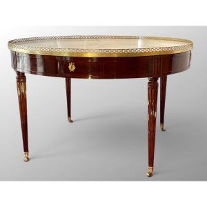 Very Large Mahogany Bouillotte Table - 130 Cm -. Late 18th / Early 19th Century.
