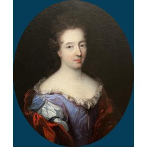 French School, Late 17th Century "portrait Of A Woman" Oil On Canvas