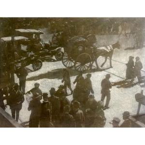 French School Circa 1900 "street View" Oil On Canvas