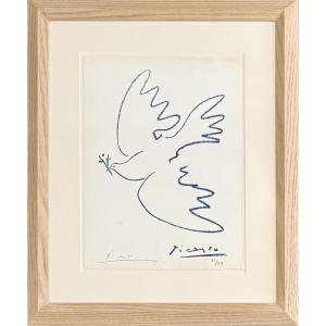 Pablo Picasso - The Dove Of Peace - Lithograph - Accompanied By Its Book In Folio - 1963