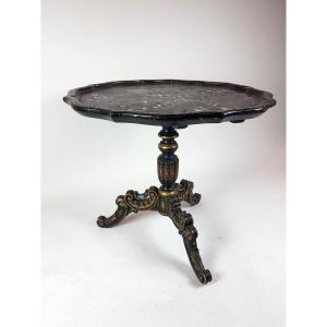 Napoleon III Pedestal Table