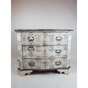 Crossbow Commode In Painted Wood