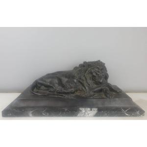 Bronze With Green Patina On Marble Base "lion And Mouse" Signed On The Base, Late 19th