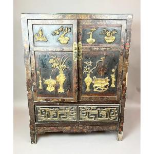 Chinese Cabinet In Lacquered Wood, 19th Century