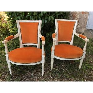 Pair Of Louis XVI-directoire Transition Period Armchairs, Late 18th Century 
