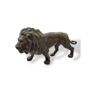Walking Lion
