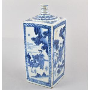 A Chinese Blue And Whiter Bottle Vase. China, Transitional Period, Circa 1630/1640
