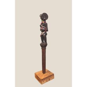 Mwana Hiti Statuette – Doe – Tanzanian Coast – Early 20th Century – Primitive / Tribal / African Art