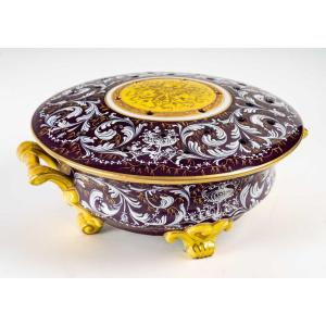 Le Tallec: Covered Panecake Cup "for La Marquise De Sévigné"