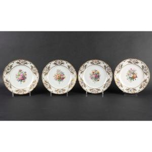 Four Paris Porcelain Plates "feuillet" 1814