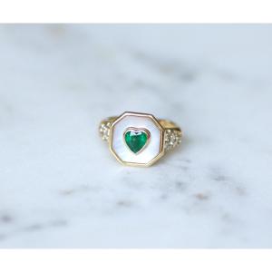Vintage Emerald Heart Ring With Diamonds And Mother-of-pearl On Yellow Gold