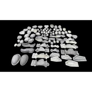 Important Set Of Antique Metal Chocolate Molds, Early 20th Century