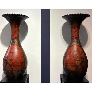 Japan - Pair Of Large Earthenware And Lacquer Vases - Meiji Period (circa 1880–1900)