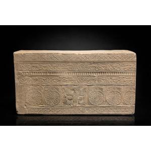 China - Funerary Lintel With Taotie And Dragons - Han Dynasty - Tl