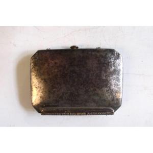 Snuffbox
