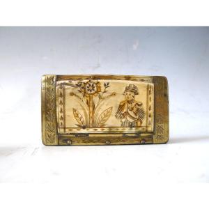 Snuffbox