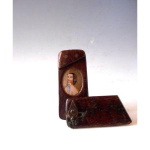 Snuffbox