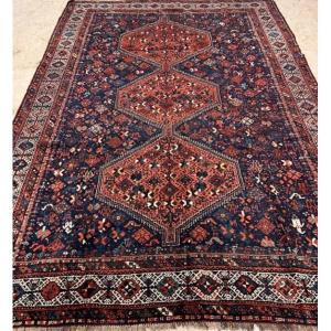 Antique Iranian Gashghaï Rug With Three Medallions - Shiraz, Early 20th Century