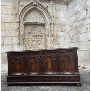 17th-century Walnut Chest