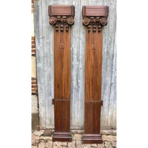 Pair Of Pilasters In Carved Oak H210 Cm