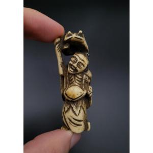 Netsuke - Gama Sennin With Toad - 19th Century - Deer Antler