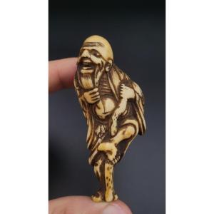 Netsuke - Tekkai Sennin - 19th Century - Deer Antler