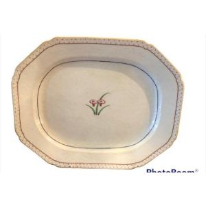 Dish - Chinese Porcelain - Compagnie Des Indes - XVIII E S.
