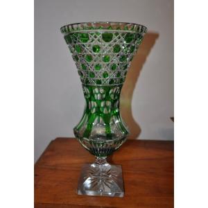 Large Medici Vase In Double Cut Green Crystal Unsigned ... St Louis?