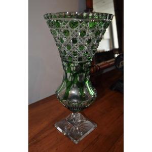 Large Green Double Cut Crystal Médicis Vase Unsigned ... St Louis ?