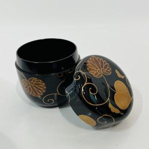 Natsume Japanese Tea Caddy In Shikuryo Lacquer - Japan