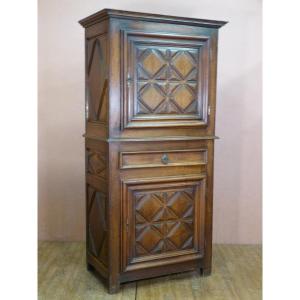 Standing Man In Walnut 18th Louis XIII
