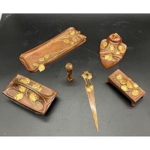 Huygens Art Nouveau Desk Set Bronze Stamp Pope's Coin