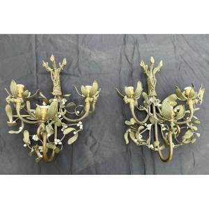 Pair Of Art Nouveau Mistletoe Wall Lights In Bronze And Opaline Glass 