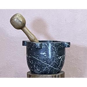 Large Apothecary Mortar In Black Veined Marble, 18th Century