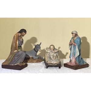 Nativity Scene With Jesus, Mary, Joseph And The Donkey In Plaster. Large Polychrome Figurines.