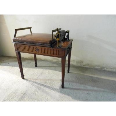 Mahogany Jockey Scale W & T Avery 19th Birmingham