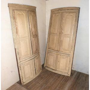 Pair Of Corner Woodwork 18th Fir Corner
