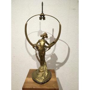 Importante Lampe Art Nouveau En Bronze Doré : Korschann