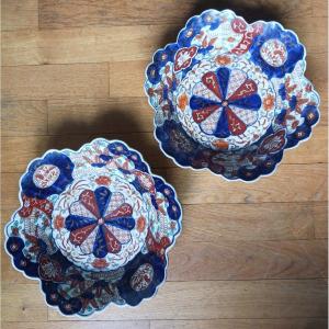 Japan, Late 19th Century - Pair Of Porcelain Baskets - Chrysanthemum Shape 