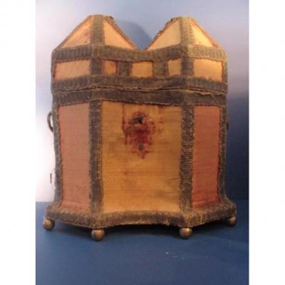 Box, Italy, XVII Century