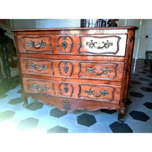 Chest Of Drawers In Walnut Opening By 3 Drawers. XVIII Eme