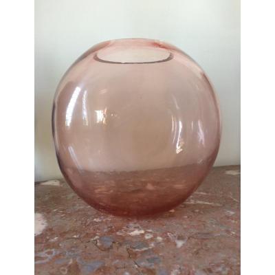 Vase / Duchess Of Windsor