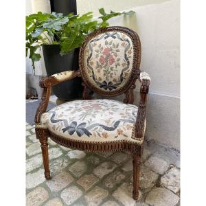 Pair Of Louis XVI Period Oak Cabriolet Armchairs - 18th Century